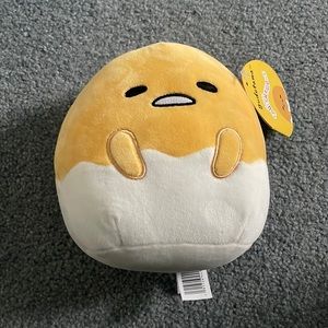 sanrio gudetama 7.5 inch squishmallow